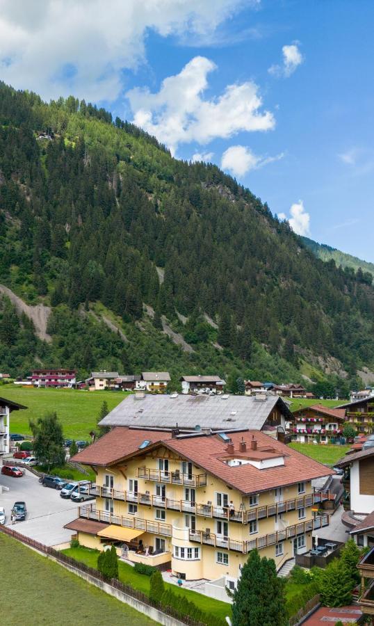 Appartements Zur Sonne Neustift im Stubaital Exterior photo